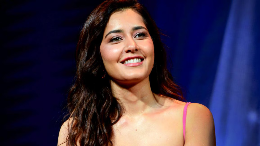 Raashi Khanna Networth